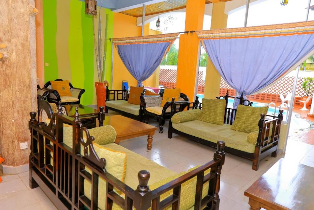 

Bologna - Mombasa - Midview Hotel-Nyali