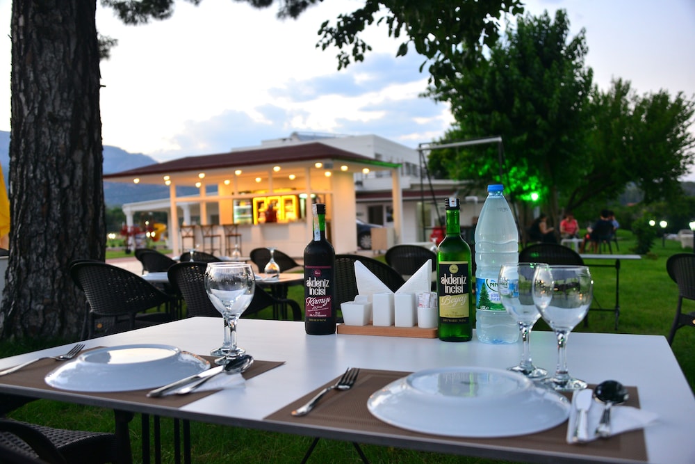 

Trieste - Tekirova - Dream Town Hotel&Restaurant