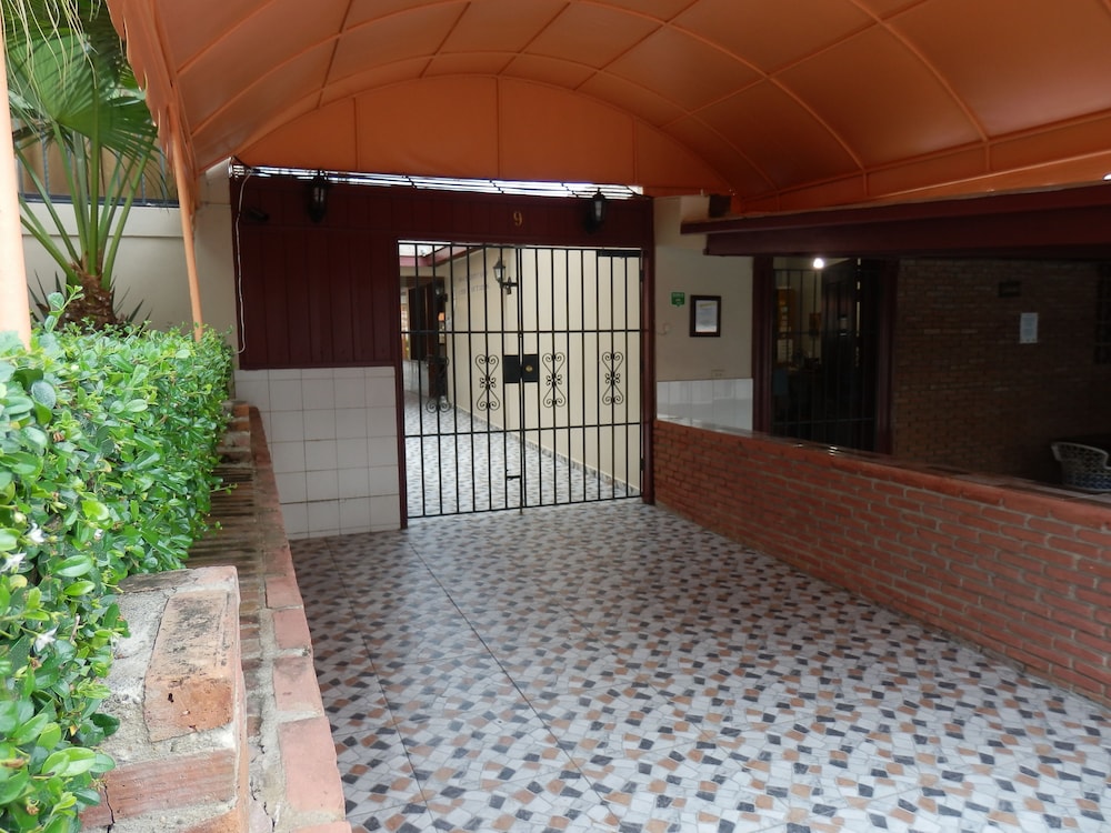 

Palermo - Boca Chica - Hotel Garant & Suites