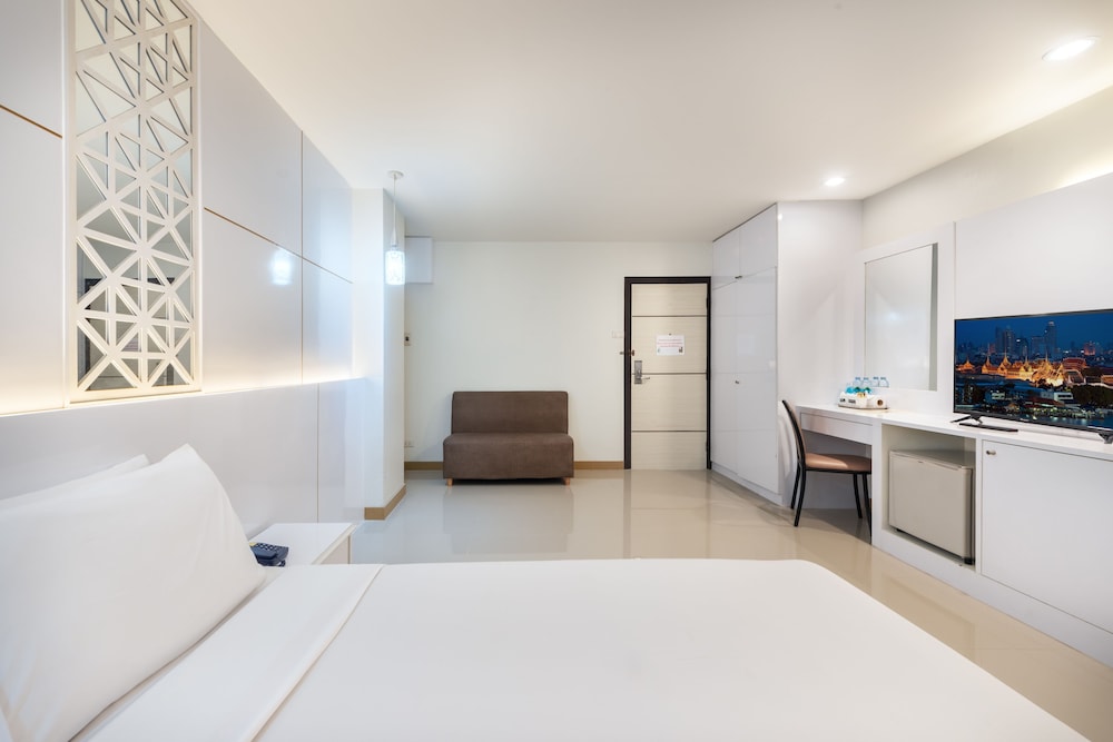 

Roma - Thung Si Kan - The Legacy Hotel