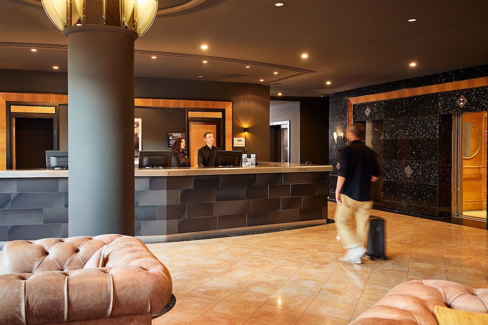 

Bologna - Chemnitz - co56 Hotel Chemnitz