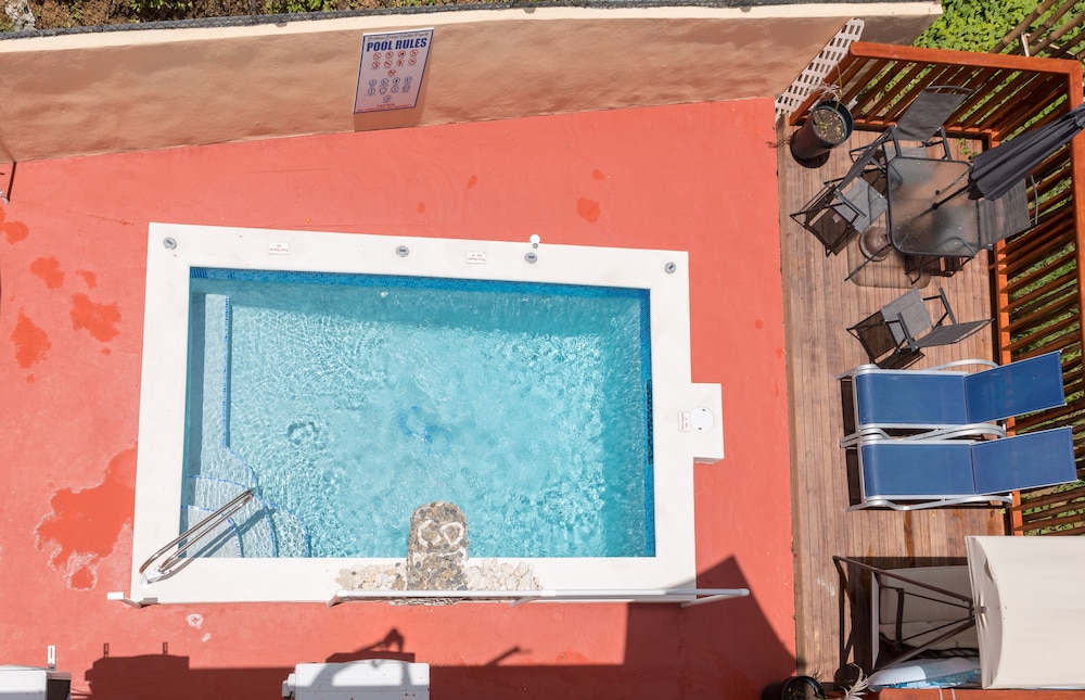 

Milano - Cap Estate - Caribbean Dream Vacation Property