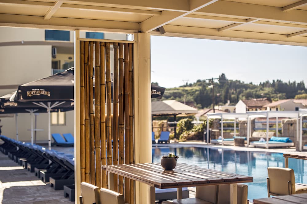 

Pisa - Kavos - Island Beach Resort - Adults Only
