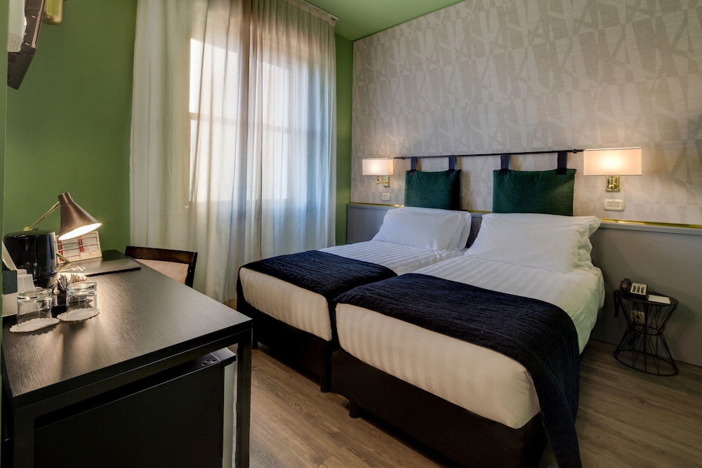 

Bologna - Firenze - Best Western Plus CHC Florence