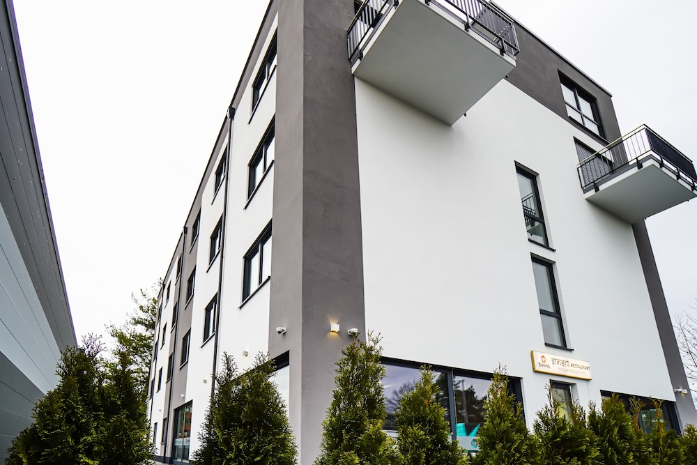 

Milano - Hofheim am Taunus - Sunset Hotel