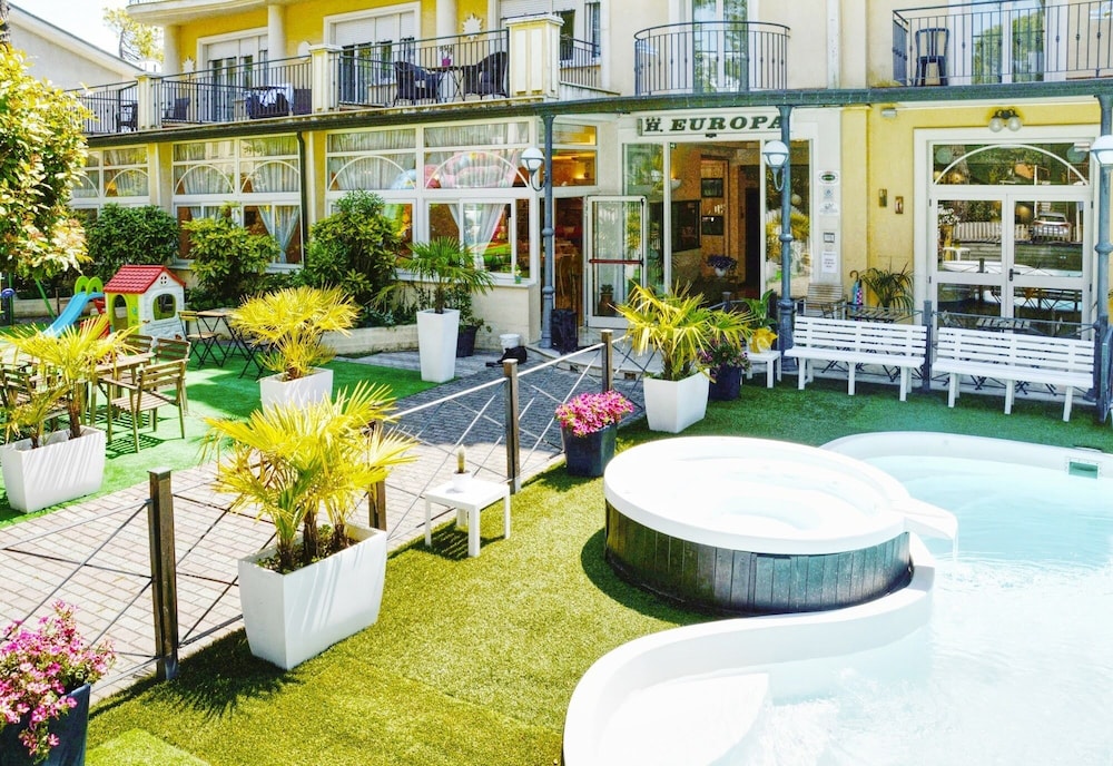 

Palermo - Cervia - Hotel Europa Milano Marittima