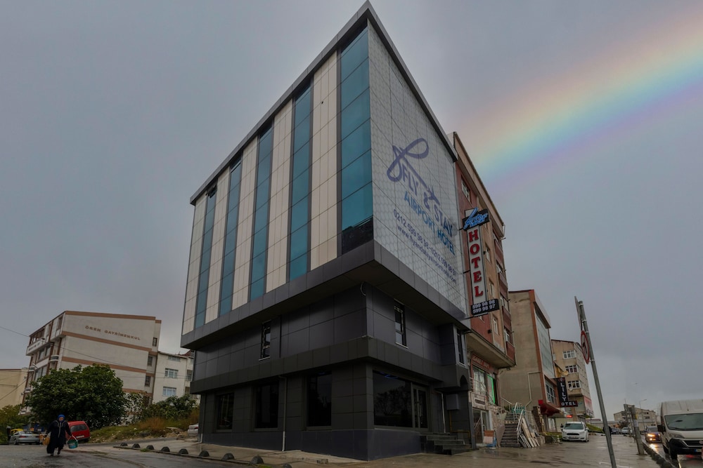 

Palermo - Istanbul - Fly And Stay Airport Hotel