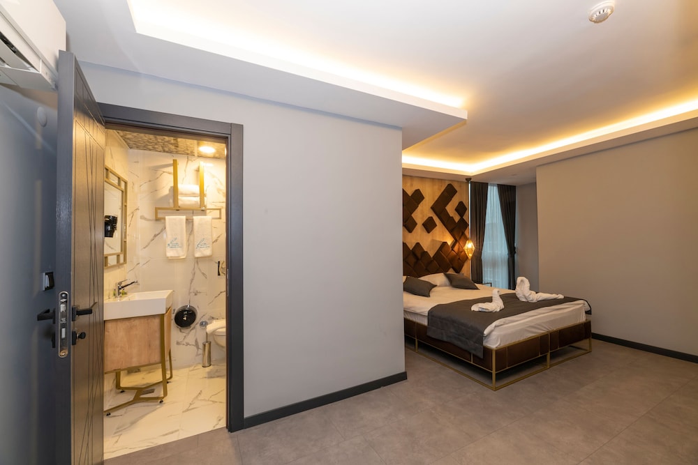 

Milano - Istanbul, New Airport - Fly And Stay Airport Hotel