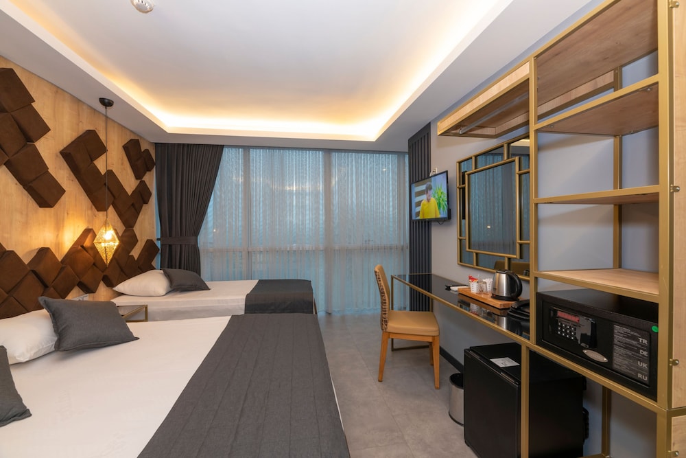 

Milano - Istanbul, New Airport - Fly And Stay Airport Hotel