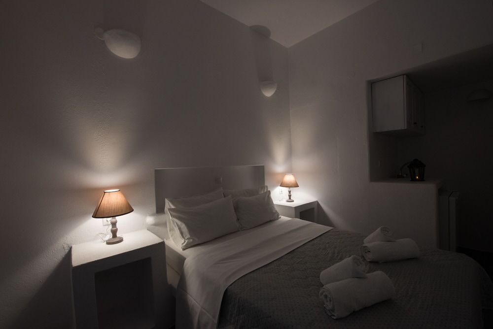 

Roma - Pounda - Ostria Studios & Apartments