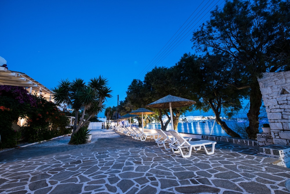 

Milano - Aliki (Paros) - Ostria Studios & Apartments