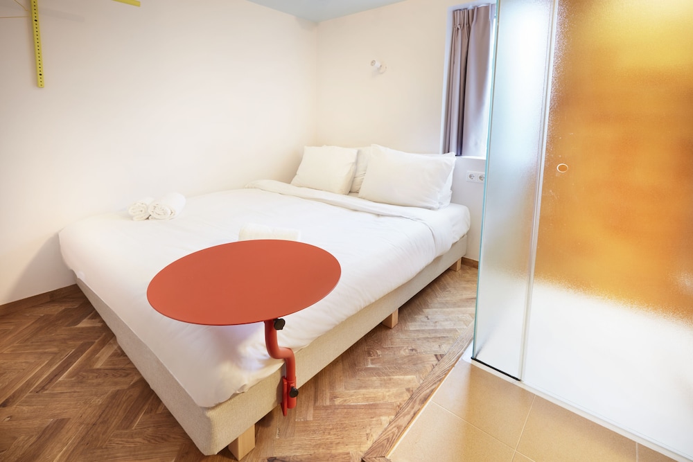 

Roma - Schiedam - Hotel Not Hotel Rotterdam