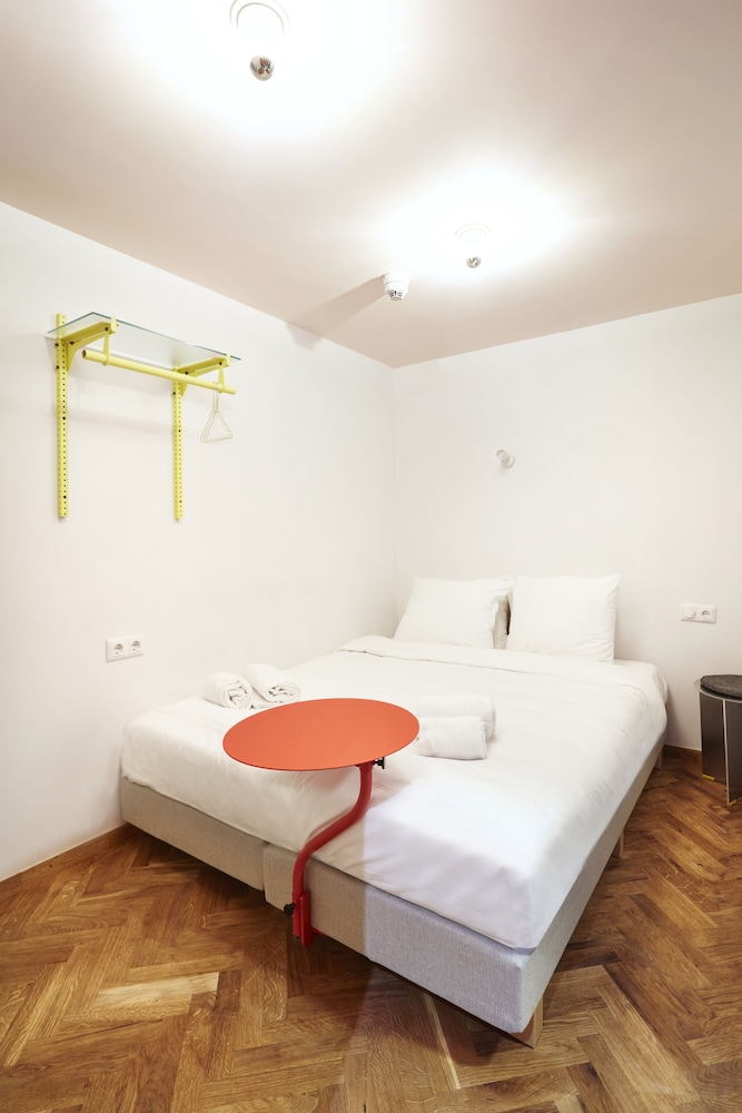 

Venezia - Schiedam - Hotel Not Hotel Rotterdam