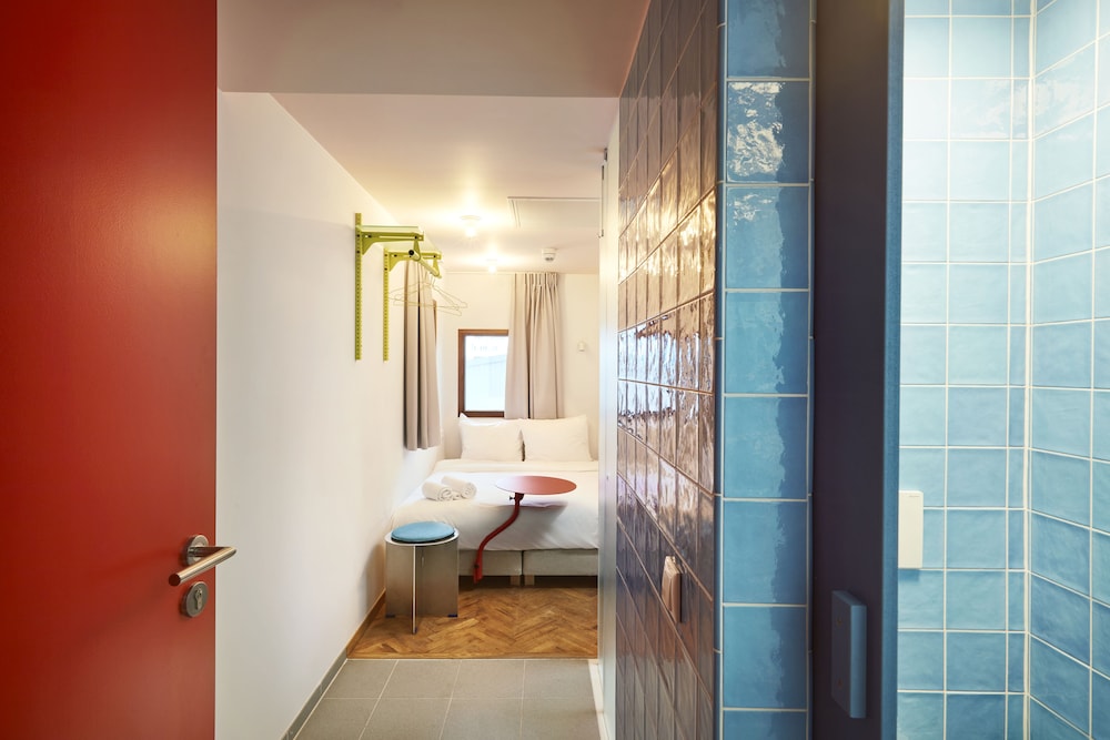

Milano - Rotterdam - Hotel Not Hotel Rotterdam