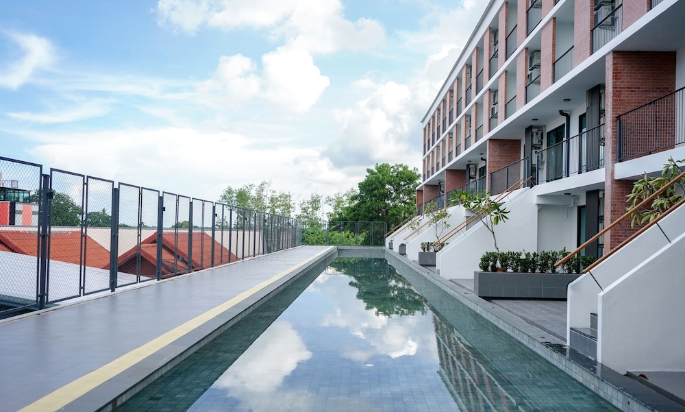 

Milano - Phuket Town - Marina House MUAYTHAI Ta-iad Phuket
