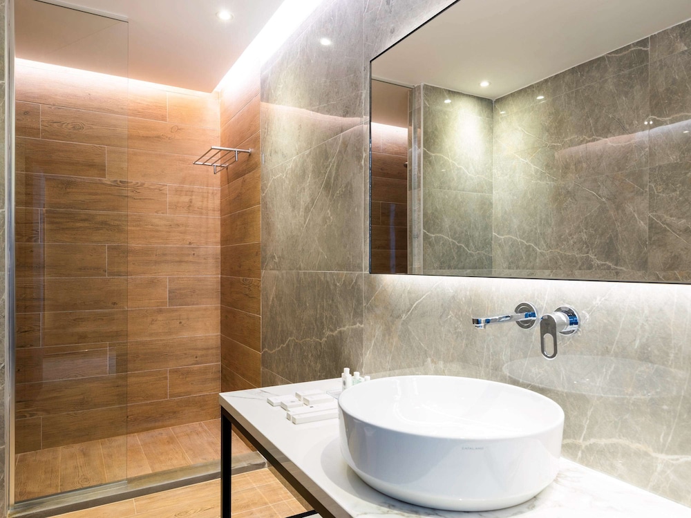 

Genova - Durrës - Movenpick Hotel Lalez Durres