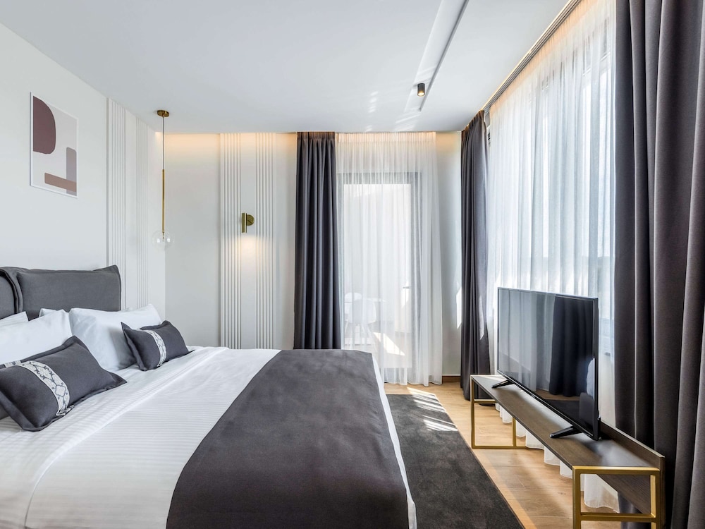 

Lamezia Terme - Costa albanese - Movenpick Hotel Lalez Durres