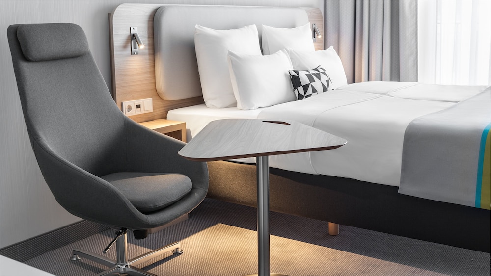 

Roma - Potsdam - Holiday Inn Express & Suites Potsdam