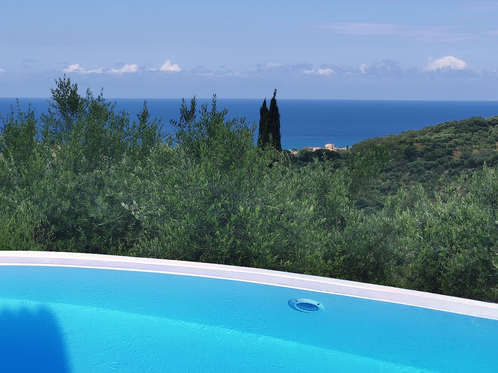 

Torino - Paleokastritsa - Mastrogiannis villa Myrtia