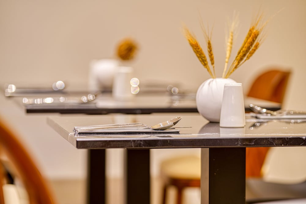 

Milano - Foresta Nera, Germania - FourSide Hotel Freiburg, Trademark Collection by Wyndham