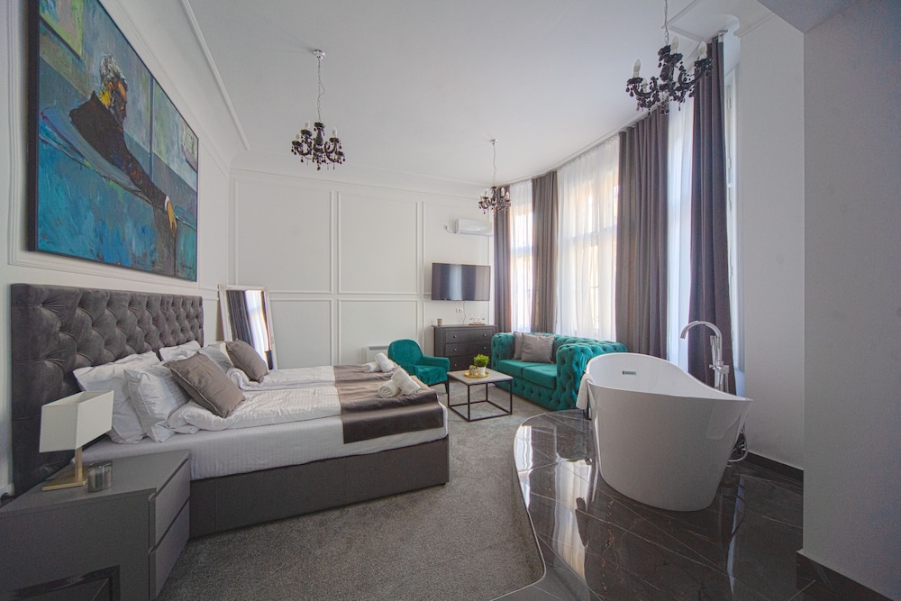 

Milano - Belgrado - Kings Palace