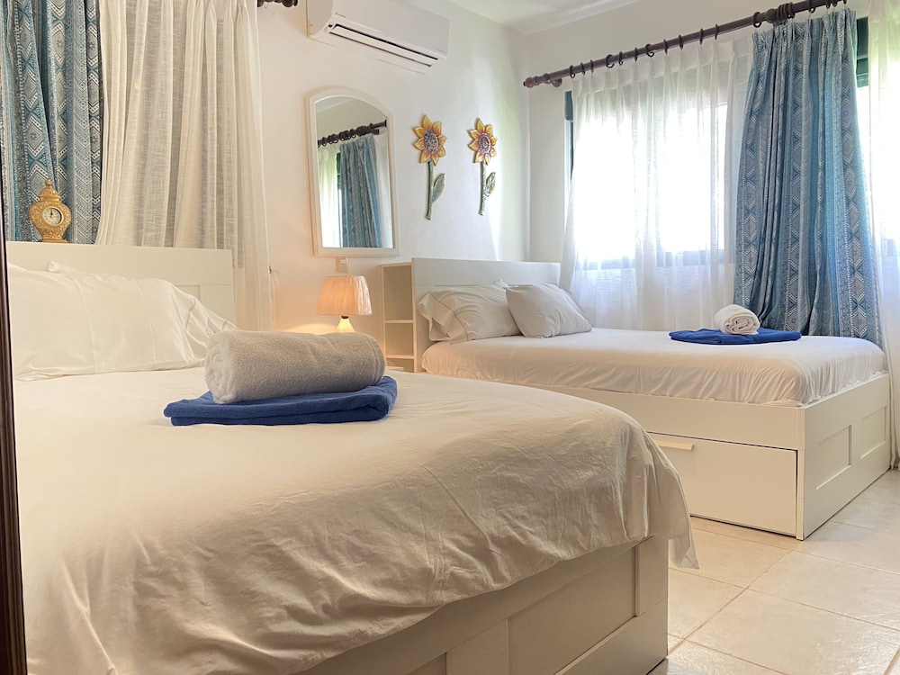 

Pisa - Punta Cana - Stanza Mare Beach Front