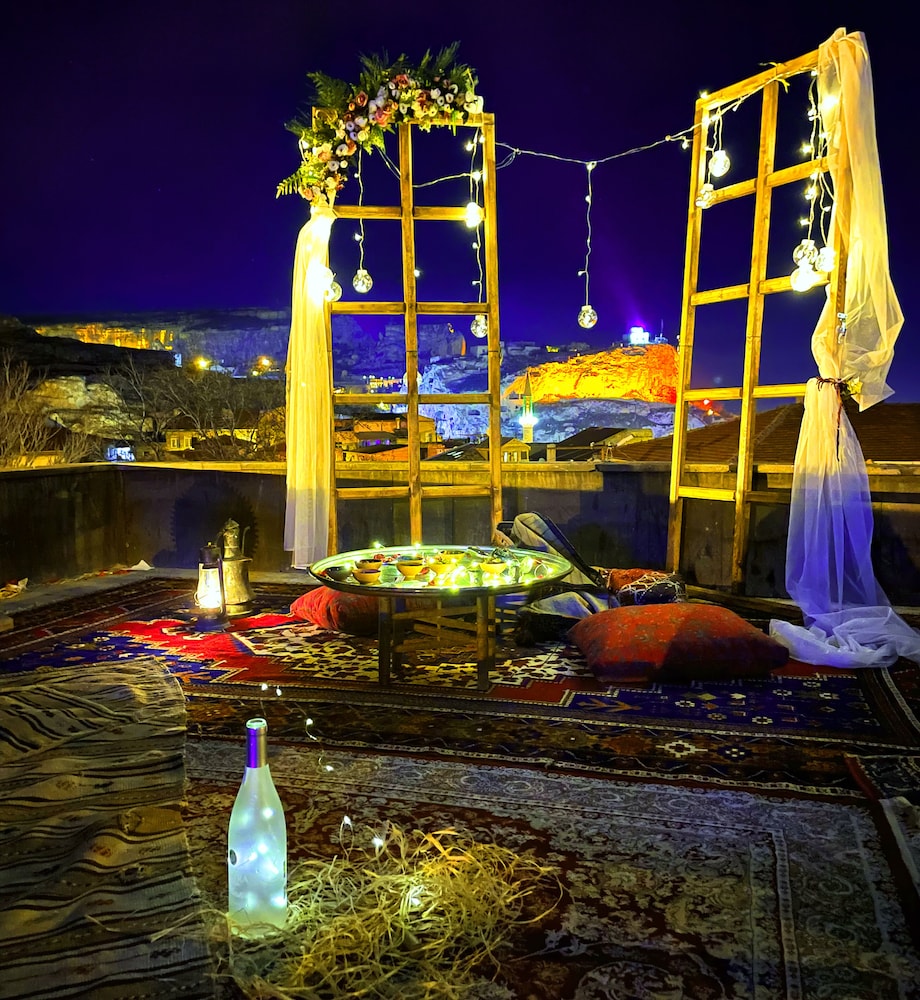 

Roma - Ürgüp - The Cave House