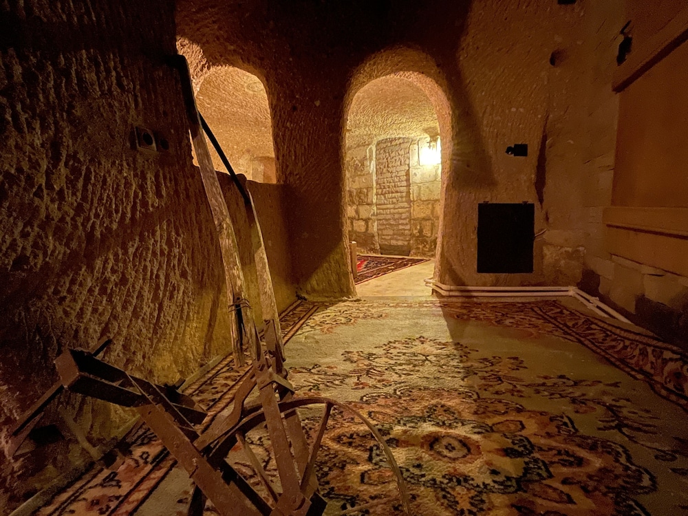 

Bologna - Ortahisar - The Cave House