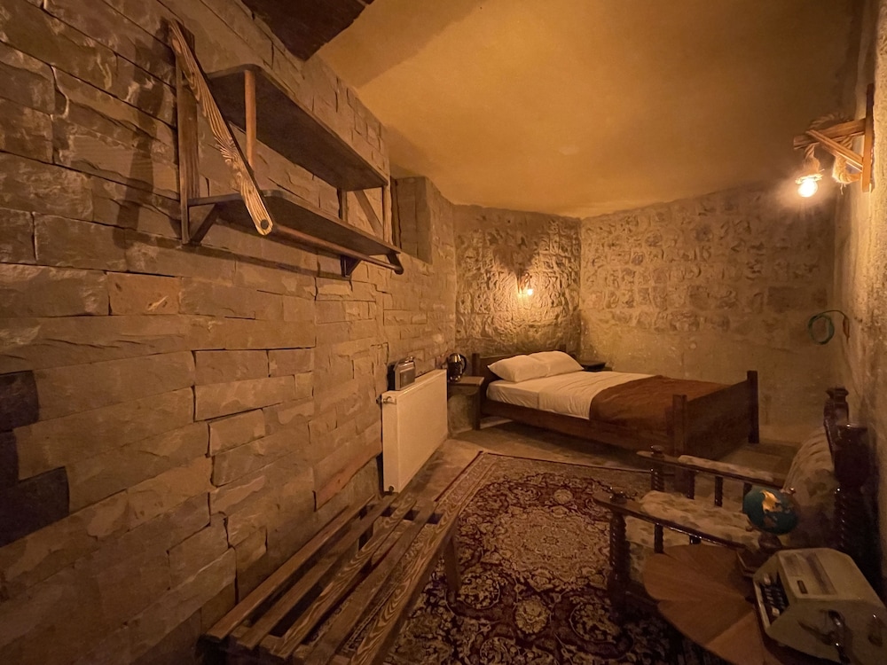 

Catania - Ortahisar - The Cave House