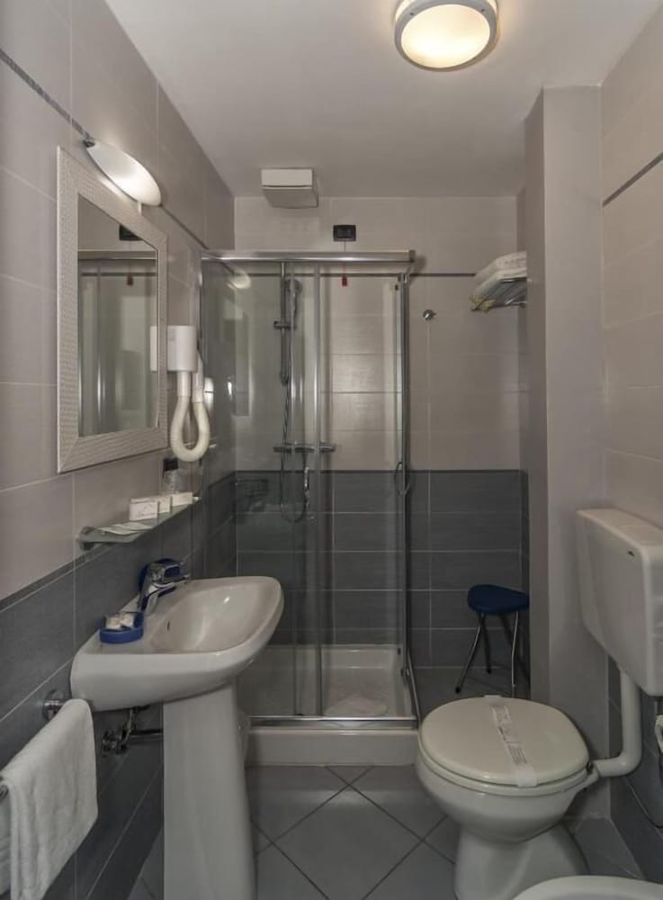 

Brindisi - Forte dei Marmi - Hotel Lido Inn