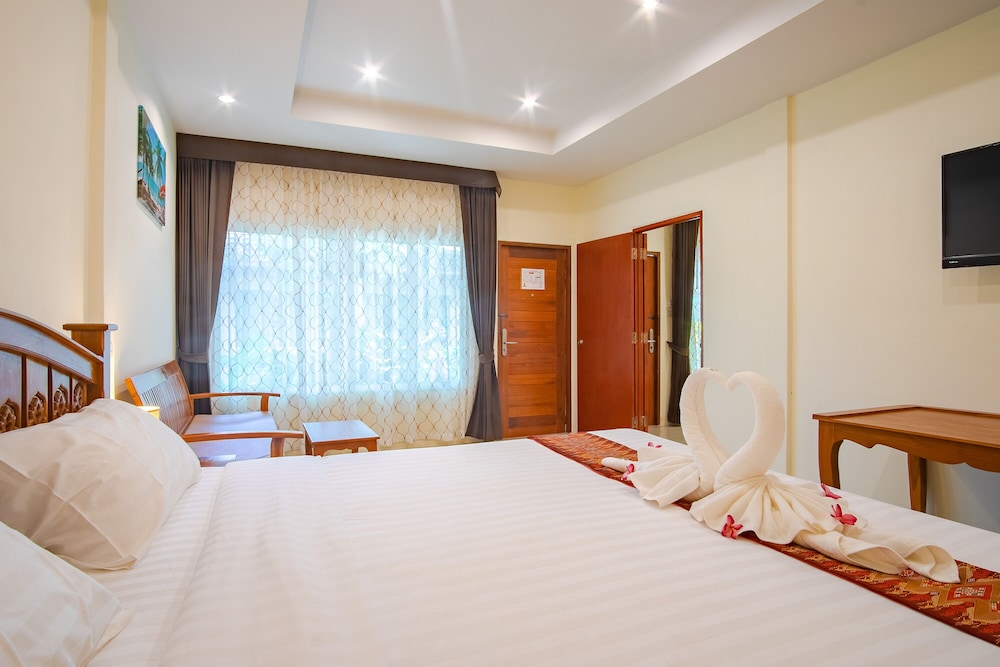 

Bari - Rawai Beach - Prayai Changthai Resort