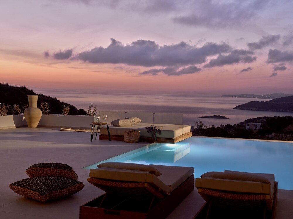 

Roma - Koríthion - The Sall Suites