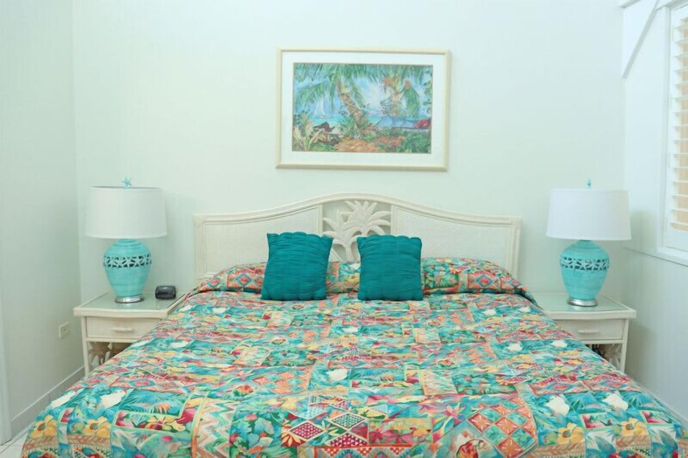 

Milano - West Bay - Galleon Villas by Hello Cayman Vacation