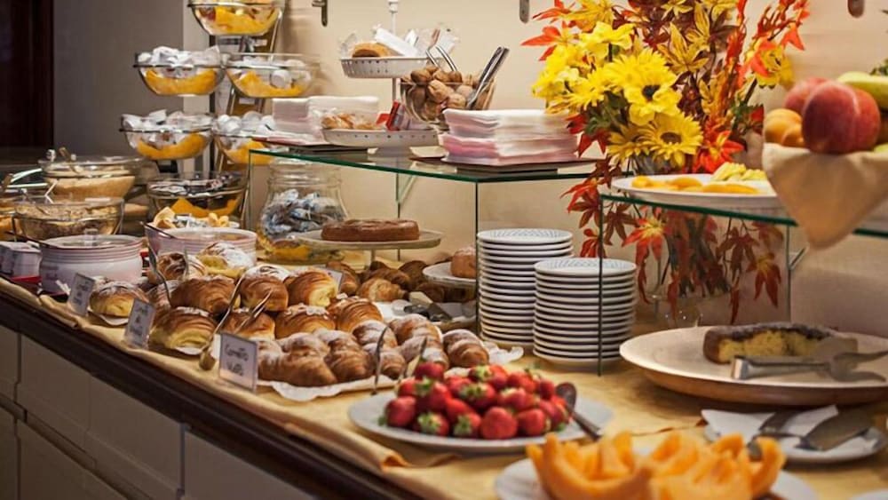 

Salerno - Versilia e Costa Toscana, Mare Italia - Hotel Scandinavia