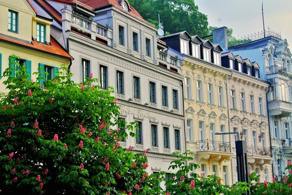 

Milano - Karlovy Vary - Hotel Renesance Krasna Kralovna