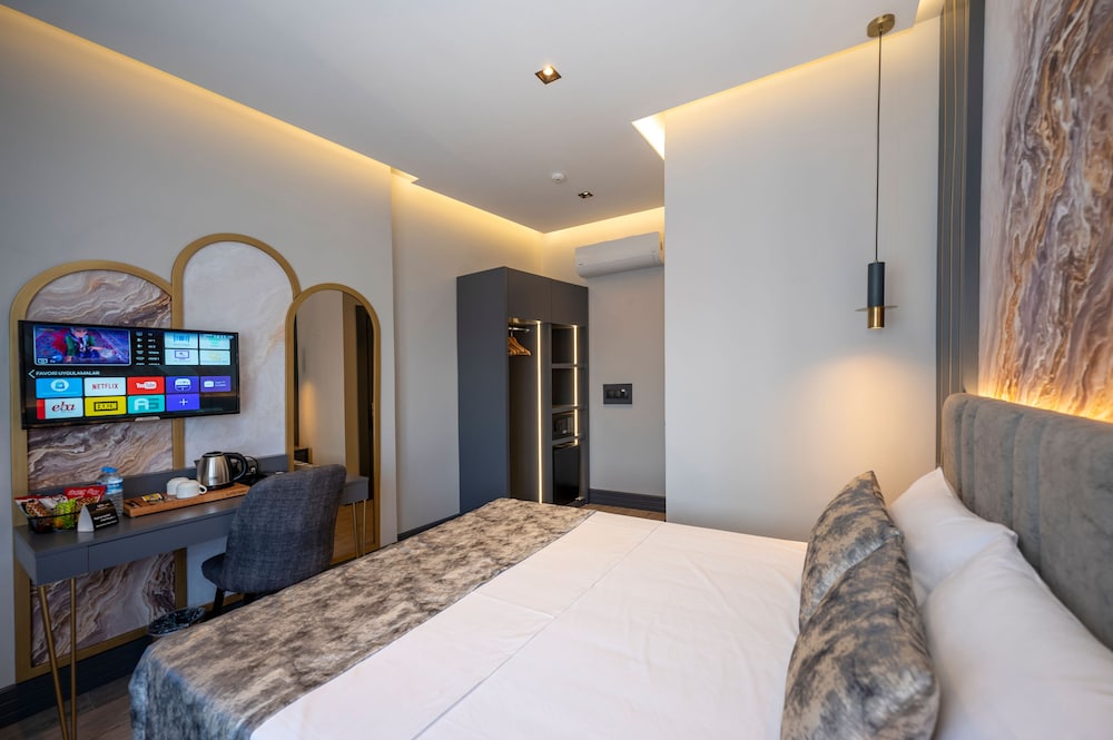 

Bologna - Istanbul, New Airport - World Class Hotel - İstanbul Airport