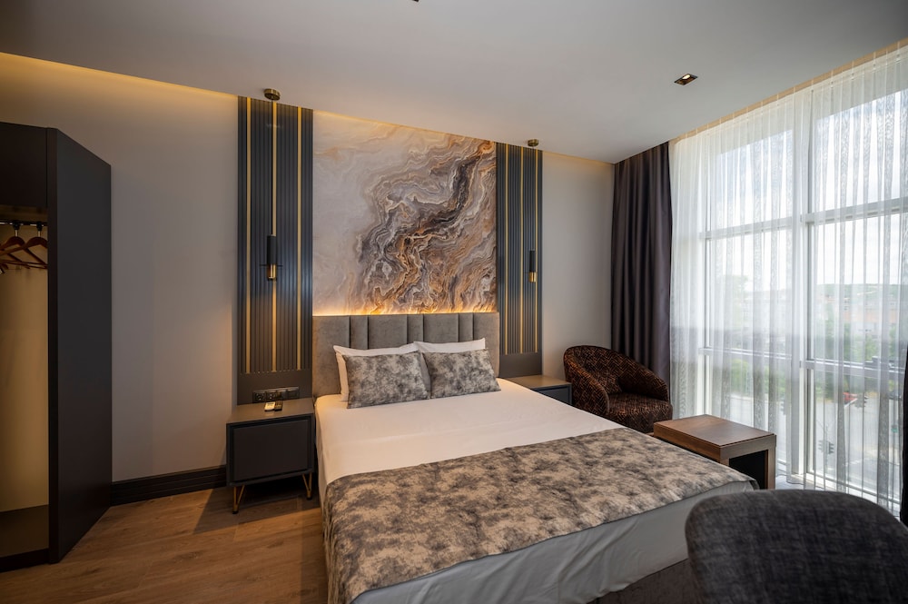 

Venezia - Istanbul, New Airport - World Class Hotel - İstanbul Airport