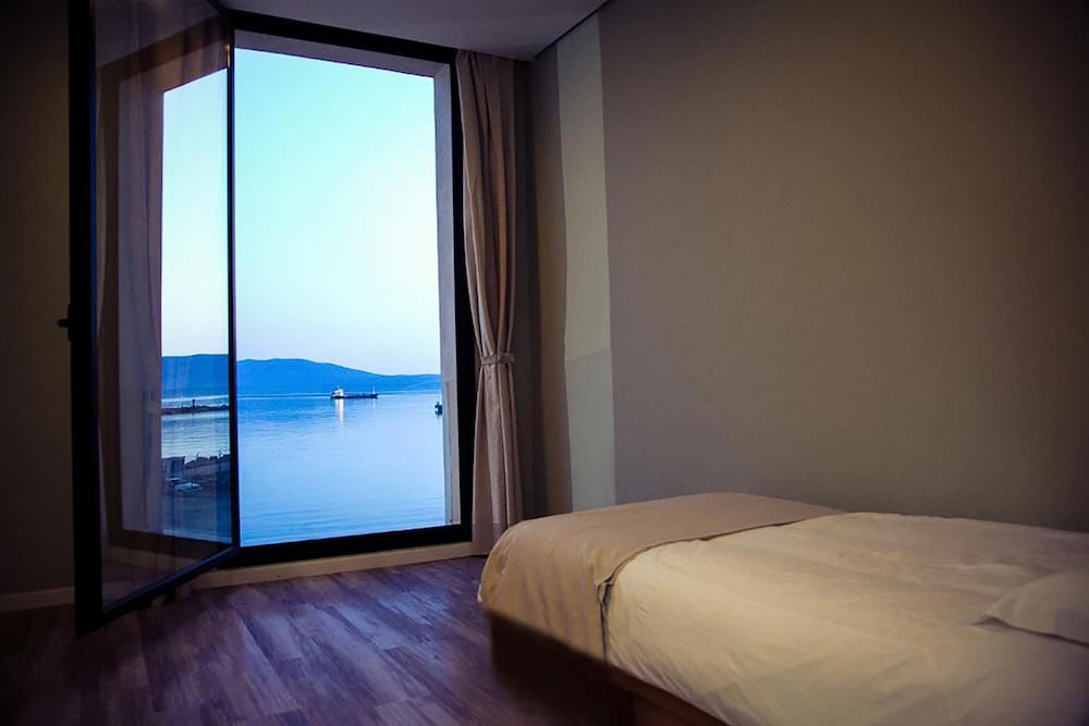 

Bologna - Valona - Hotel Bologna