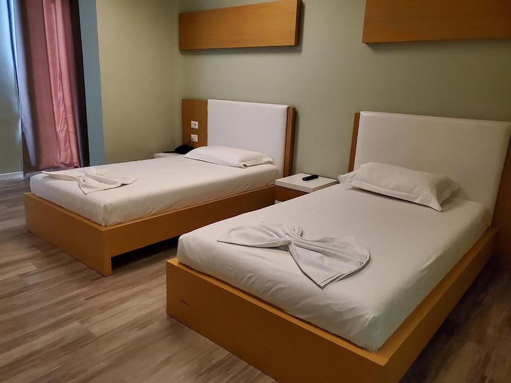 

Roma - Valona - Hotel Bologna