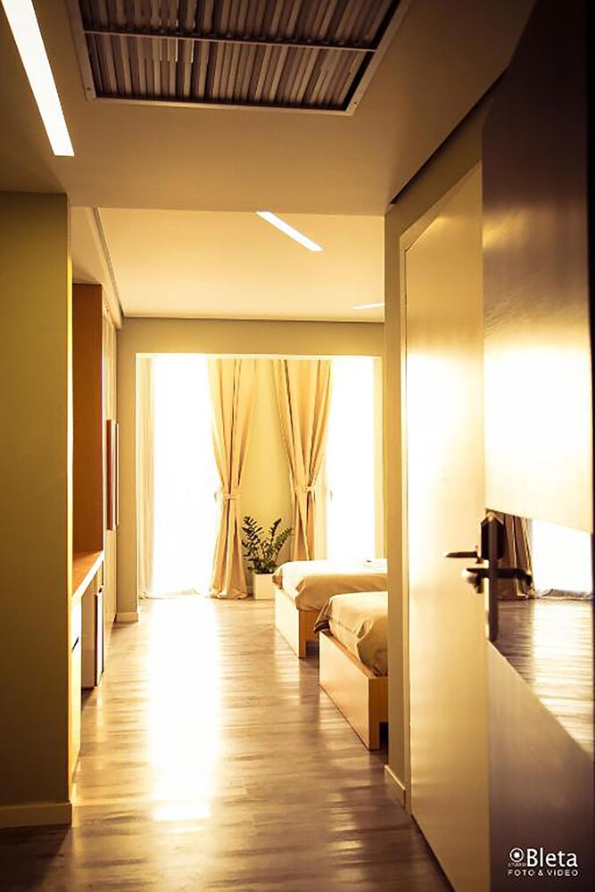 

Roma - Valona - Hotel Bologna