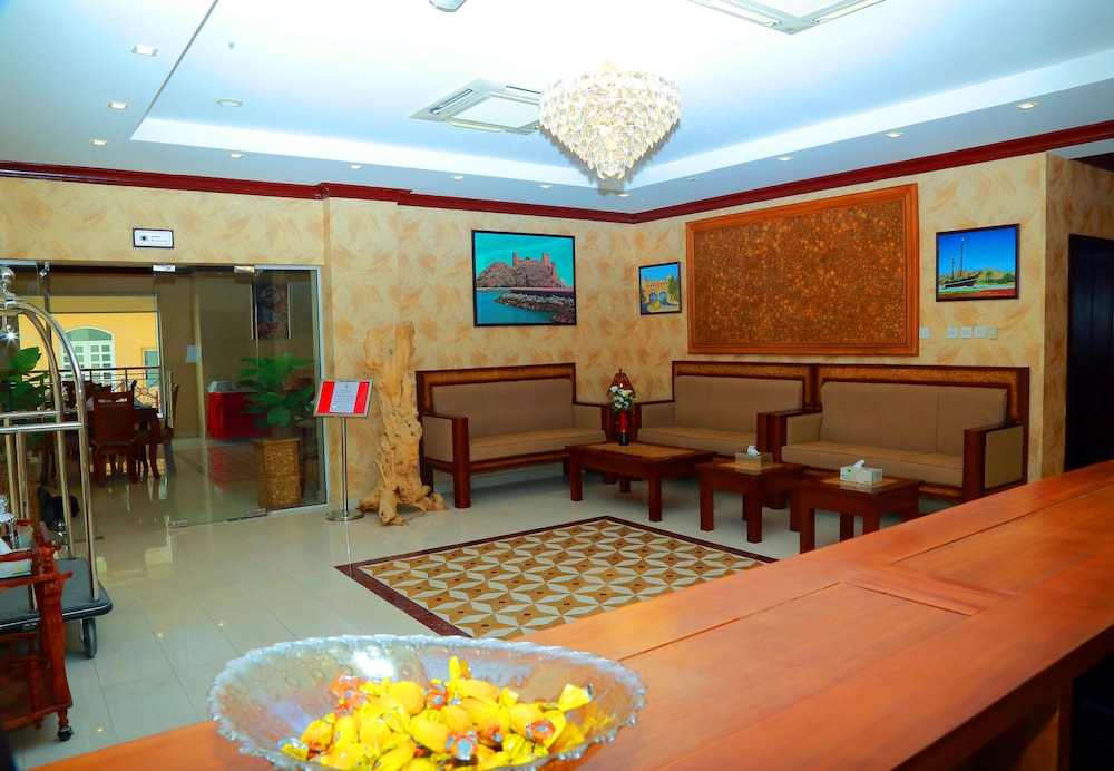 

Venezia - Muscat - Royal Hotel