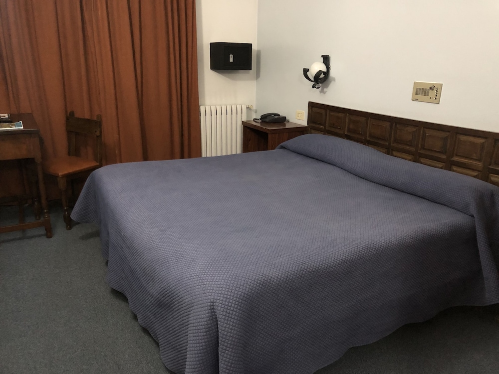 

Bologna - Anyós - Hotel Folch