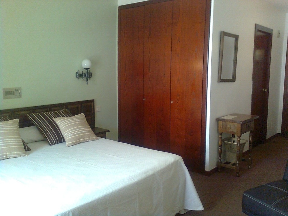 

Roma - La Massana - Hotel Folch