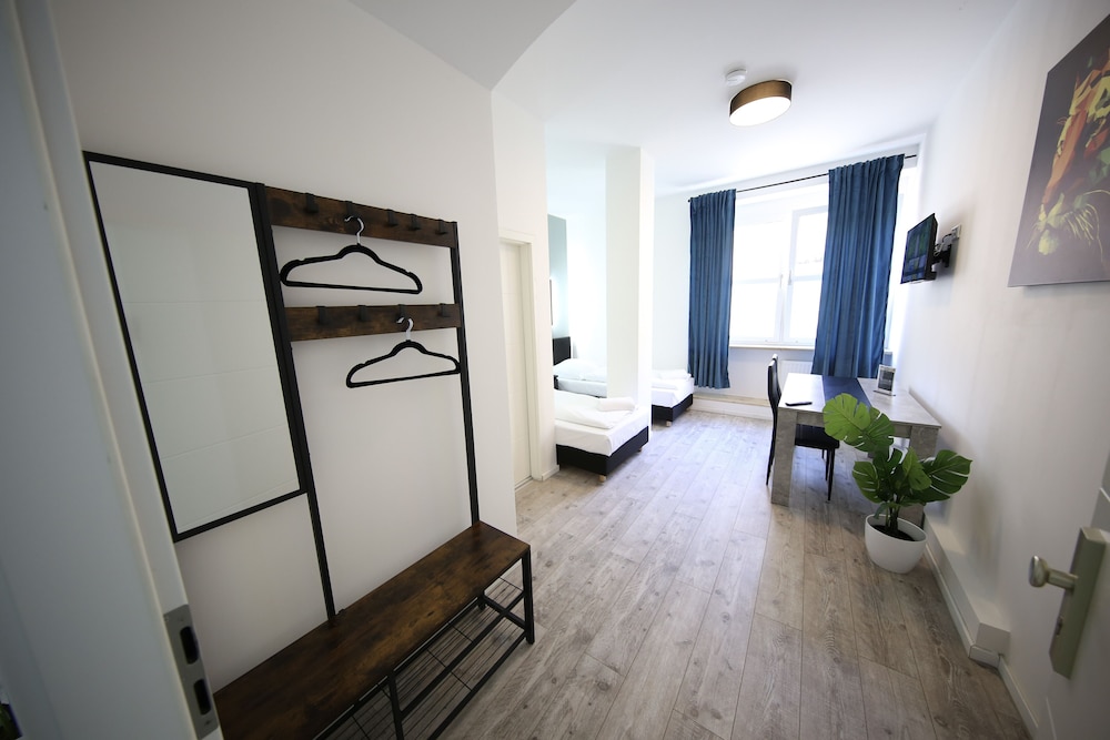 

Bari - Norimberga - LUXOMES: Aparthotel Nürnberg Zentrum Süd