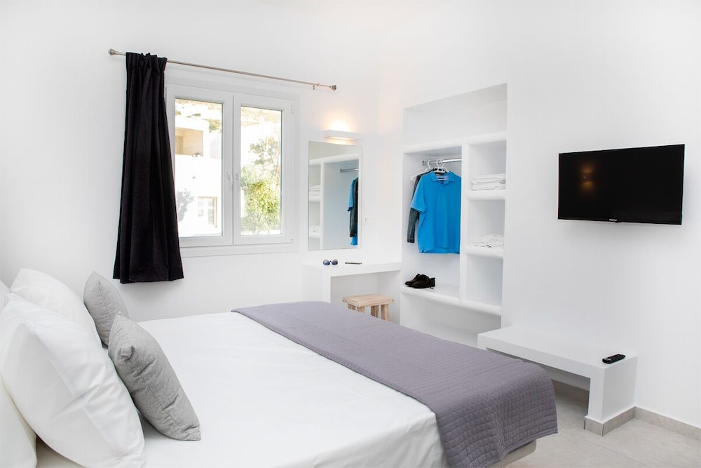 

Roma - Paros, Isole Greche - Crystal Dreams