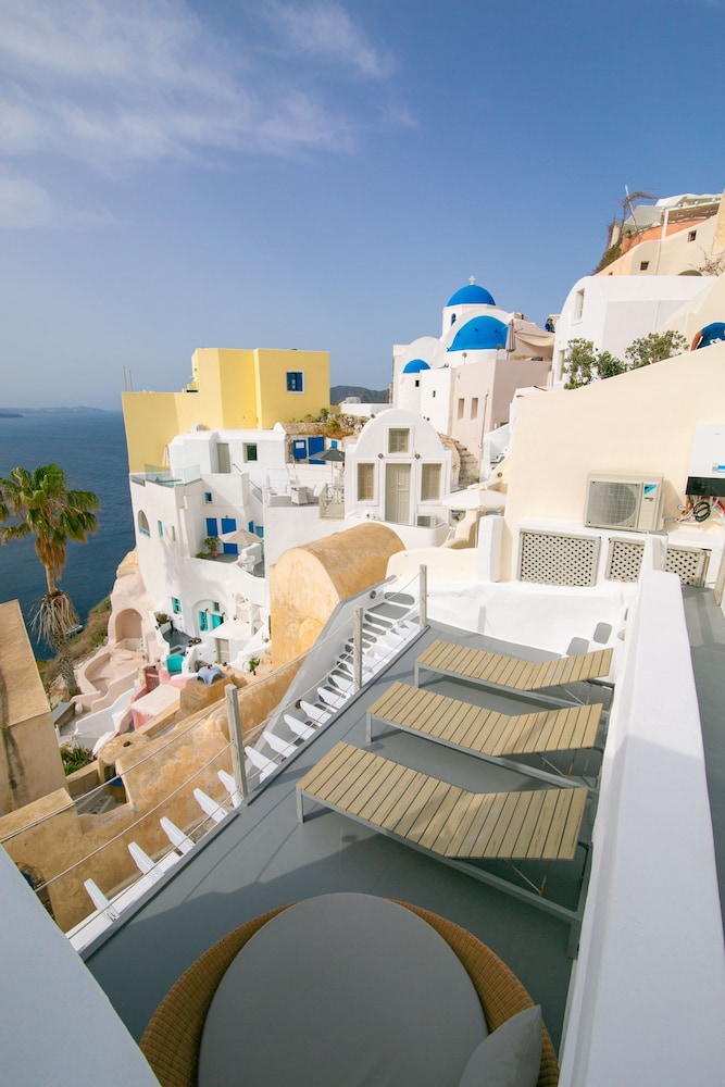 

Lamezia Terme - Fira - Vogue Suites