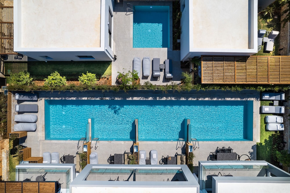 

Roma - Preveza Città - Sezian Boutique Homes and Villas