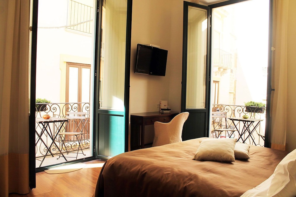 

Ancona - Trapani - BADIA NUOVA Apart Hotel