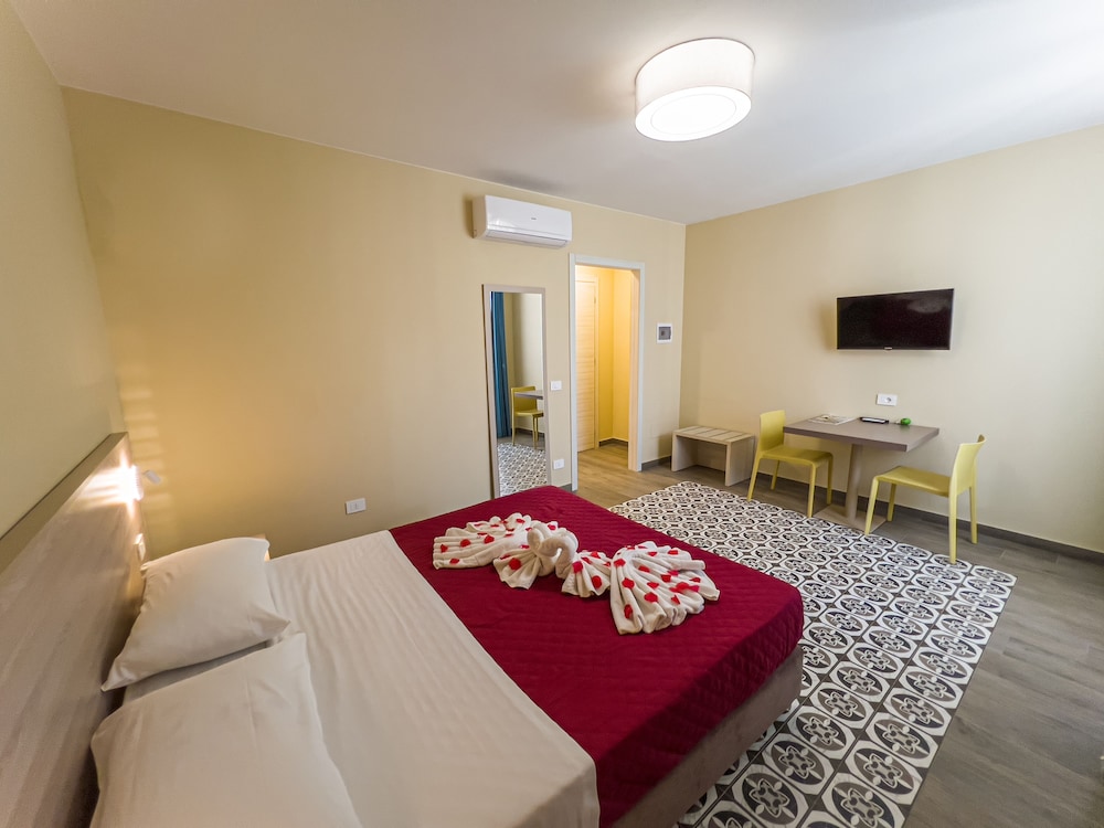 

Milano - Valderice - Historico Loft & Rooms Palazzo Adragna XIX