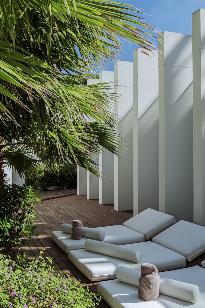 

Milano - Calonge (Girona) - S'Agaró Hotel Spa & Wellness
